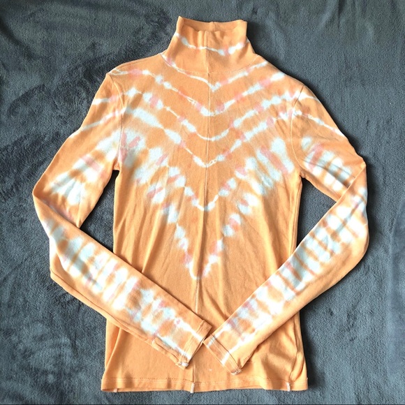 Free People Psychedelic Turtleneck Top NWT - Picture 5 of 8